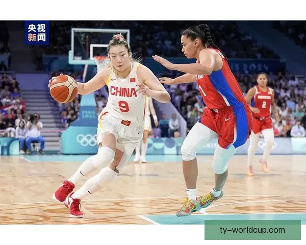 中国女篮大胜六将显神威